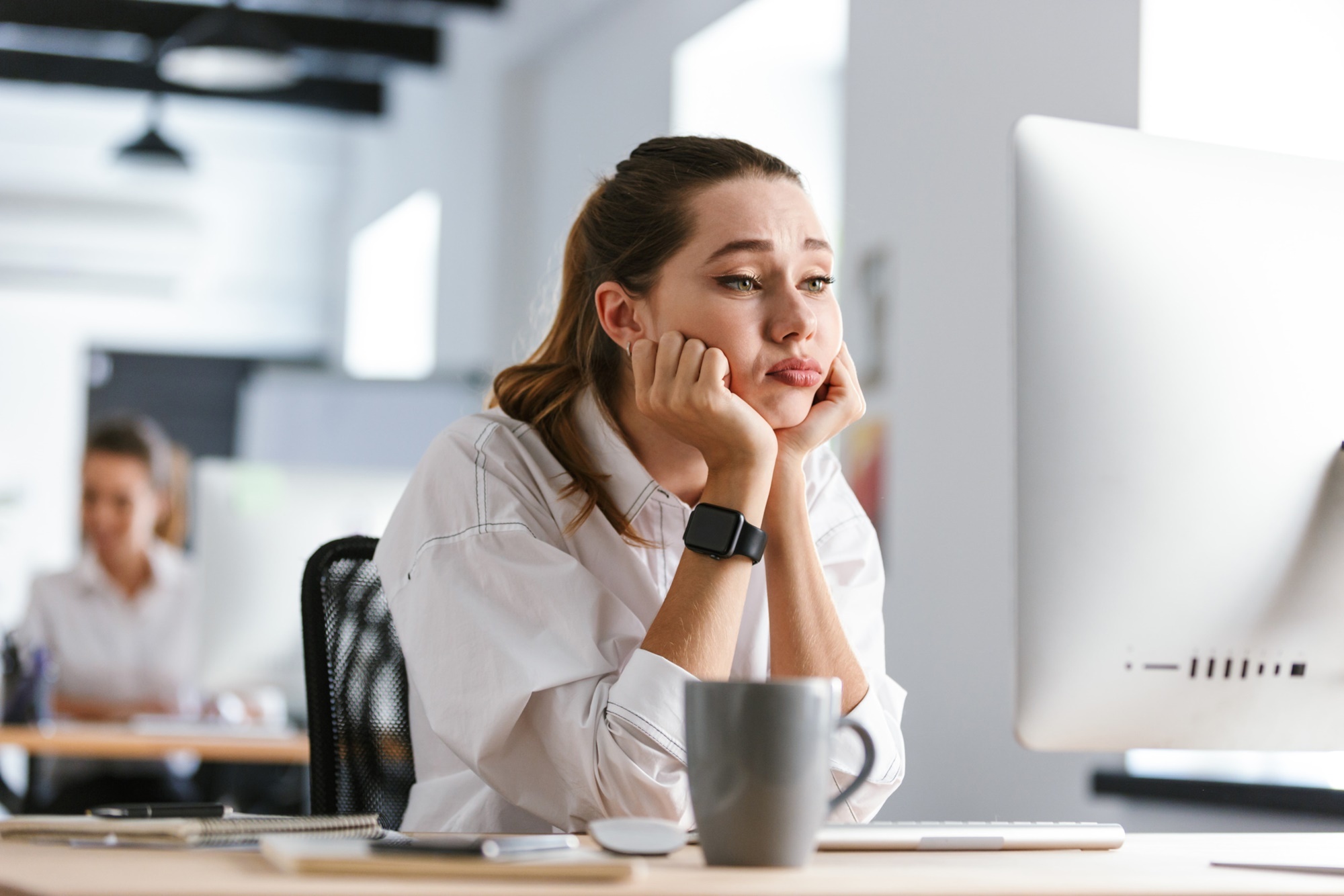 Depressão 10 sinais para prestar atenção nos colaboradores